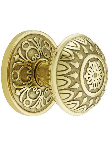 Lancaster Door Set With Lancaster Knobs in Polished Brass.